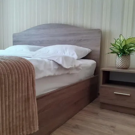 Apartment двухкомнатная в центре троещины Kyiv