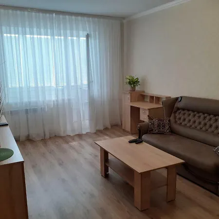двухкомнатная в центре троещины Apartment